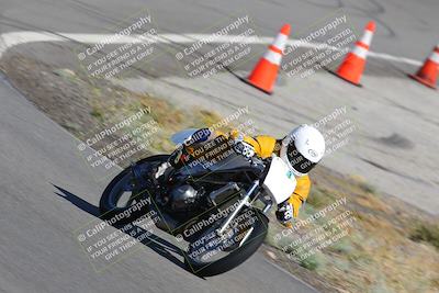 media/Nov-12-2023-Classic Track Days (Sun) [[11f17acb81]]/Group 3/session 2 turn 9/
